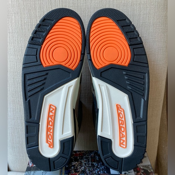 Air Jordan 3 Retro - Picture 6 of 7